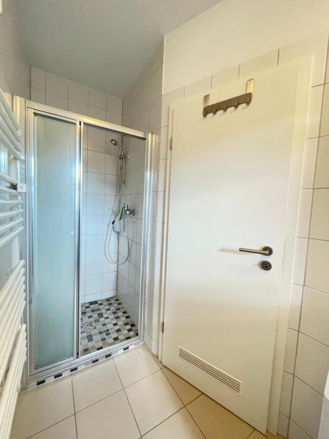Ferienwohnung Im Stadtzentrum Von Bernau - Schoene Ferienwohnung Mit 1 1/2 Zimmern, Bad, Spuelmaschine, Waschmaschine, Komplette Kueche, Wlan برناو باي برلين المظهر الخارجي الصورة
